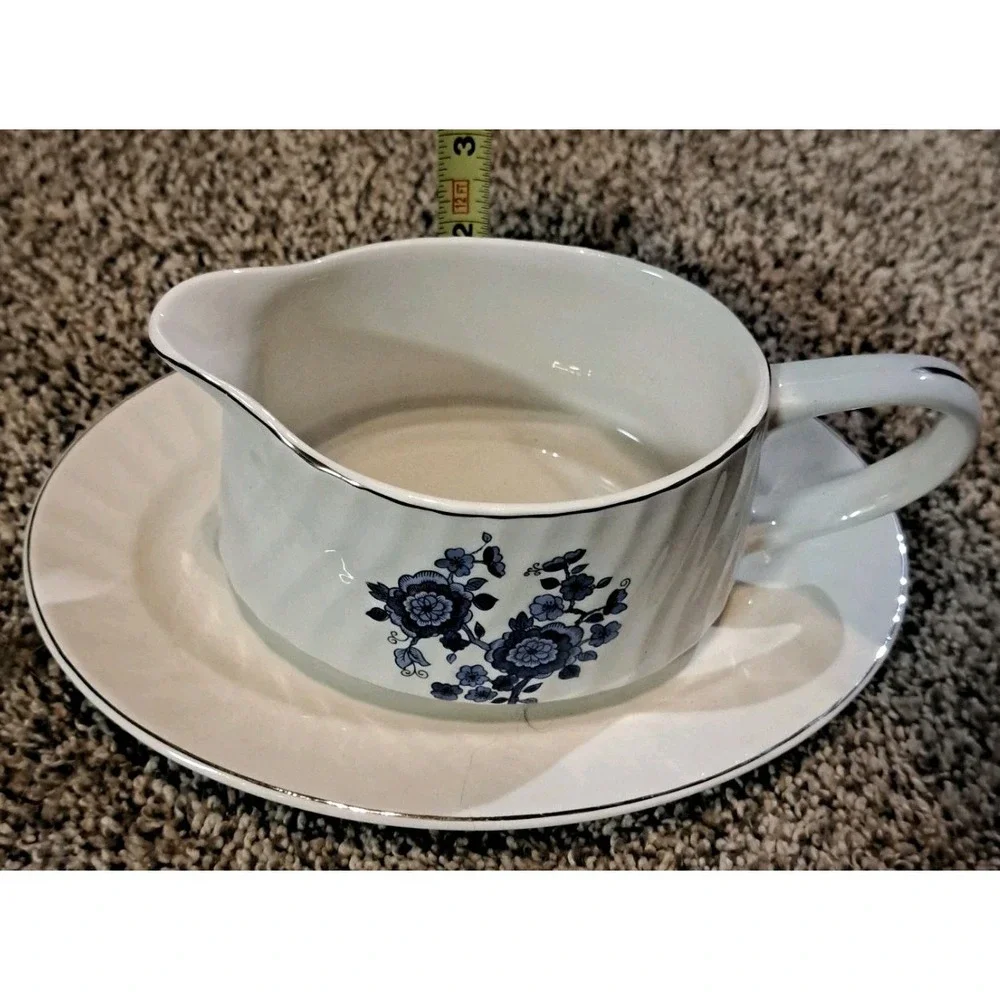 Royal Blue Ironstone Enoch Wedgwood England Gravy Boat w Underplate Pre-owned